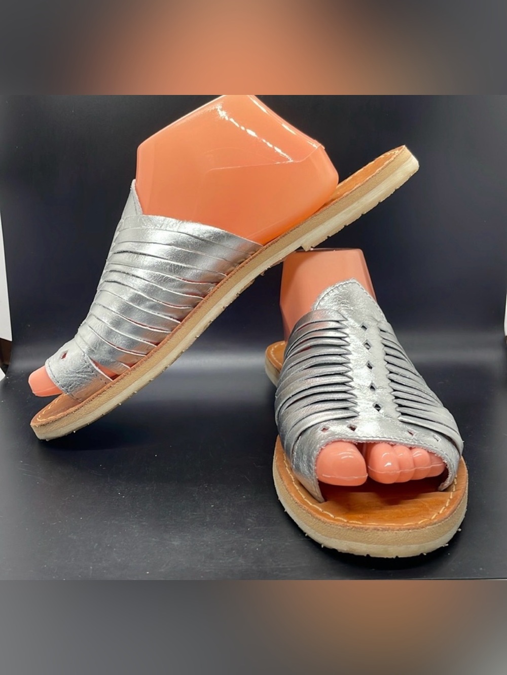 BearPaw Rose Silver Slip On Huaraches sandals Size 10